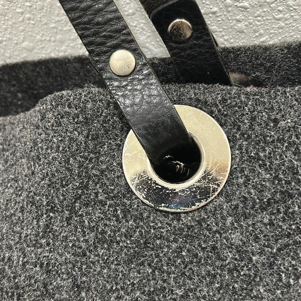 Banana Republic Y2K Wool Large Tote Bag with Leather Straps - Picture 13 of 14